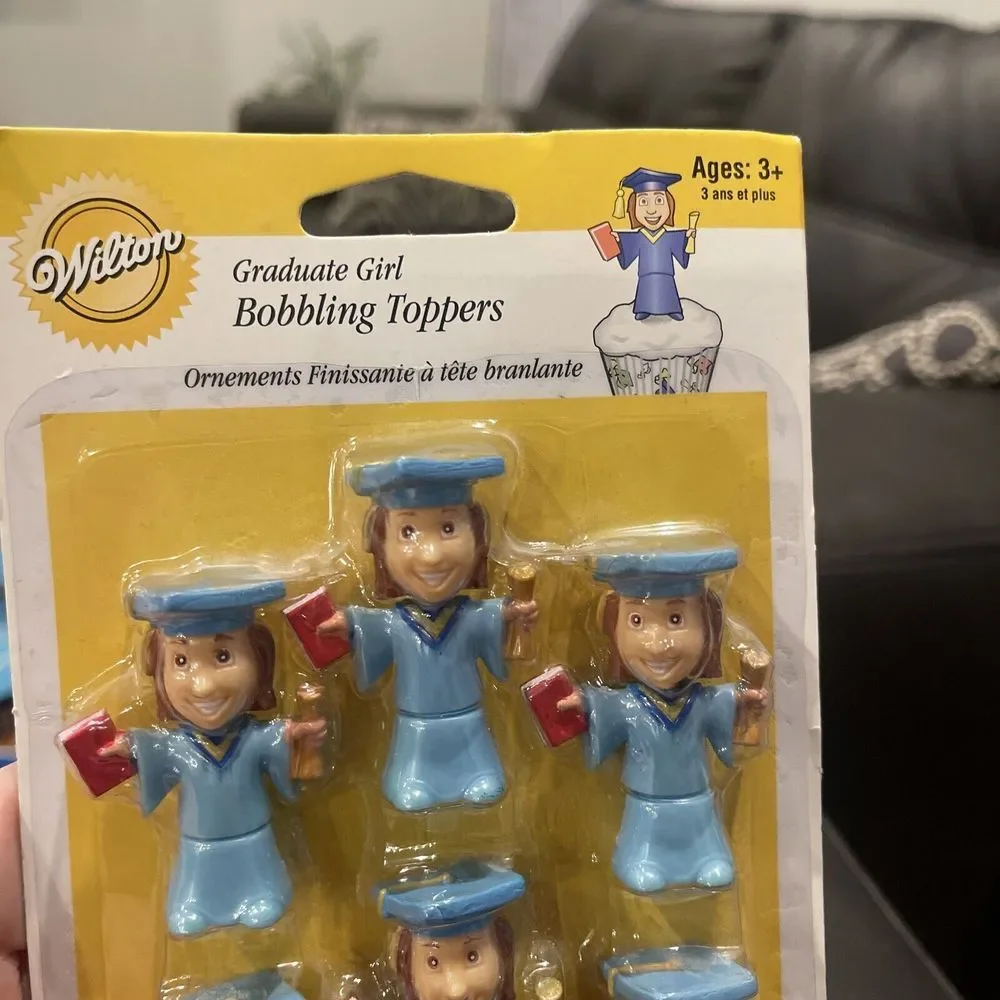 Wilton Graduate Girl Bobbling Cupcake Cake Toppers Set Of 6 New Sealed‎